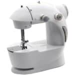 Mini masina de cusut 1001, 20 cm, portabila pe baterii premium, 2 viteze coasere, iluminare si design ergonomic, Alb, accesorii incluse, Oferte Shop